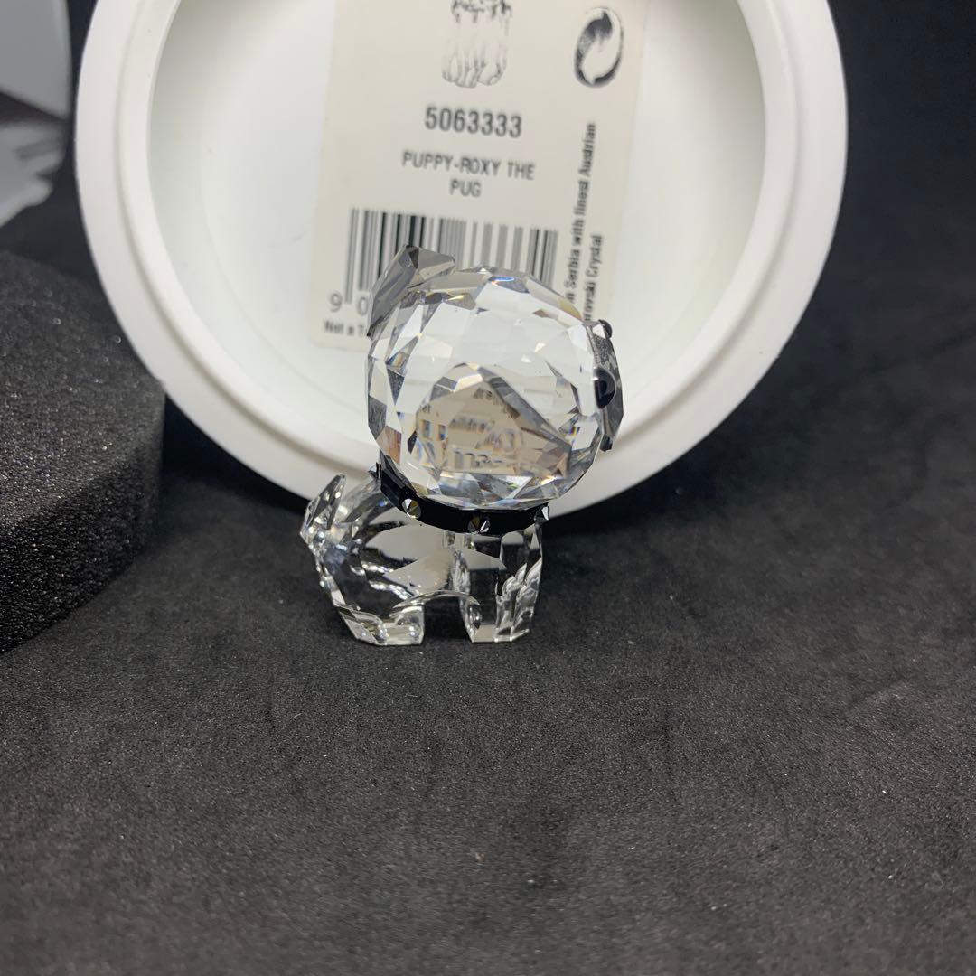 スワロフスキー　クリスタル　置物　パグ　犬
