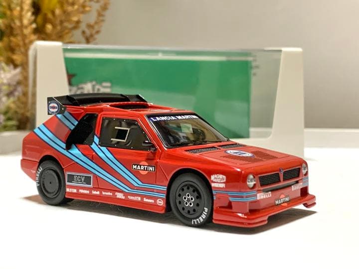 ビザール1/43スケールレジン製ミニカーランチアECV1 激レア