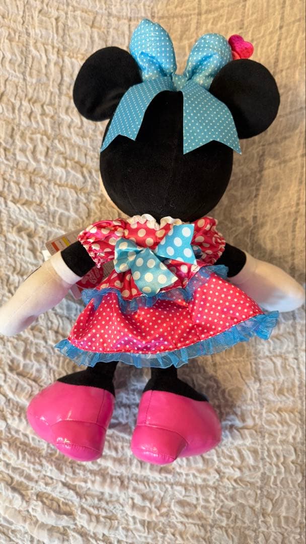 【新品タグ付き】ミニーマウス♪ ぬいぐるみ　パルパルーザ2024 最小値下げ