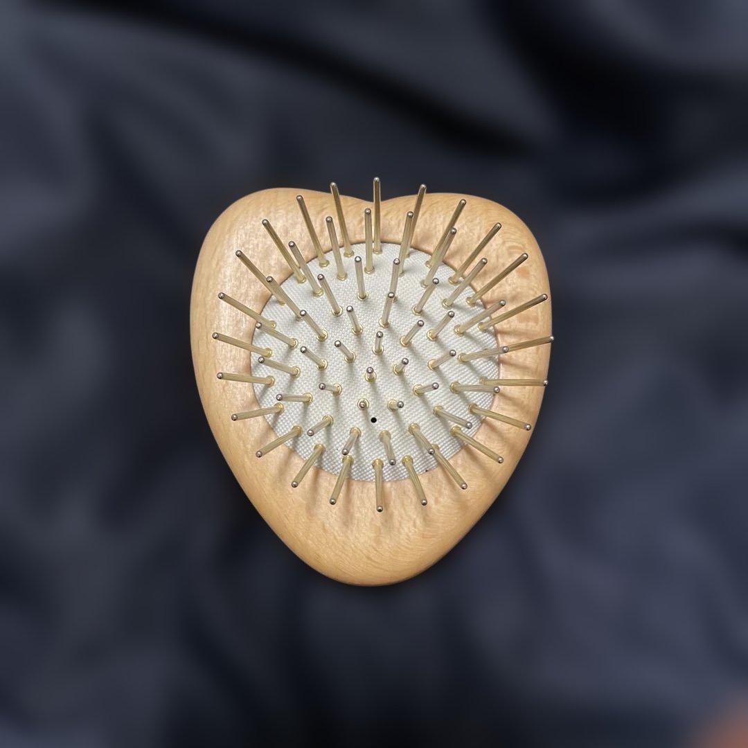 ヘアブラシ・コーム  FOX SKINCARE Love Heart Wooden