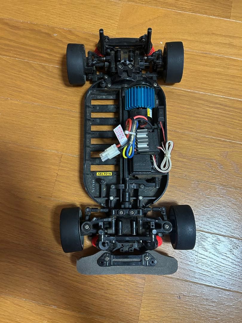 タミヤ　TT02 シャシ　　　おまけ付き