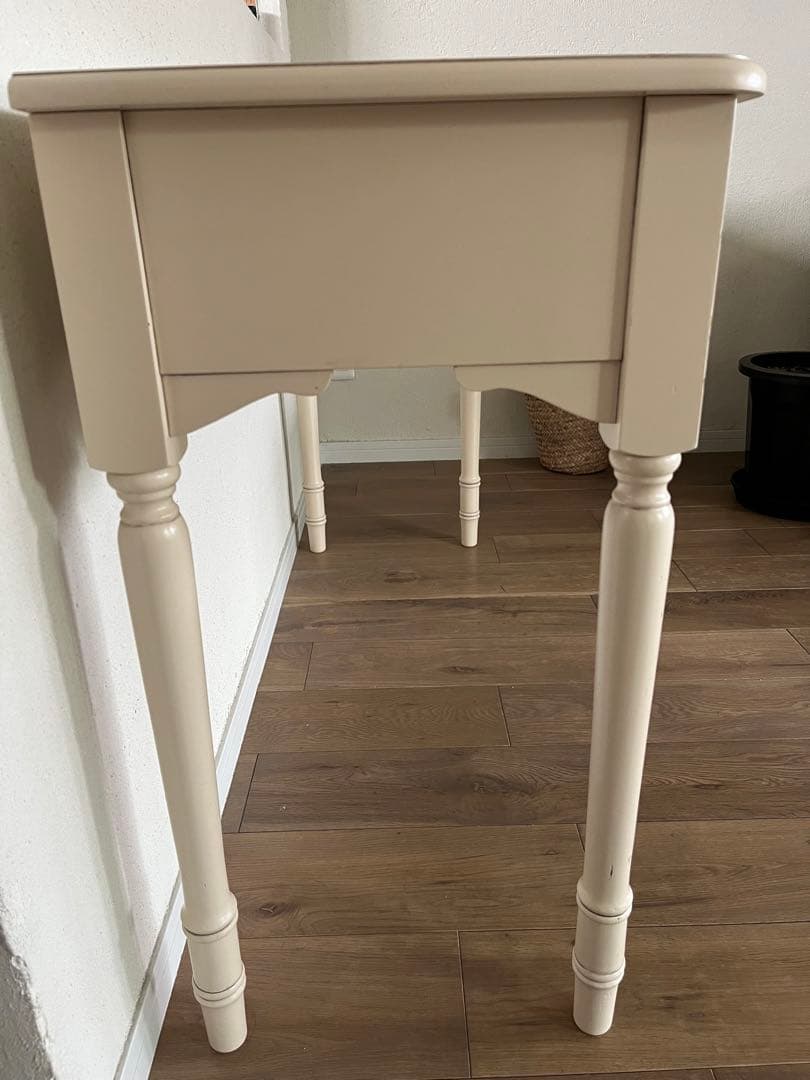 ローラアシュレイ　家具　シャビーシック