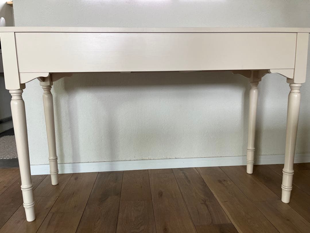 ローラアシュレイ　家具　シャビーシック