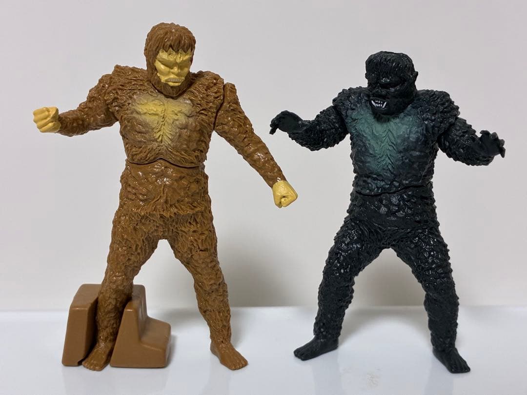 東宝怪獣 HGシリーズ サンダ対ガイラ1966 フィギュア ガシャポン