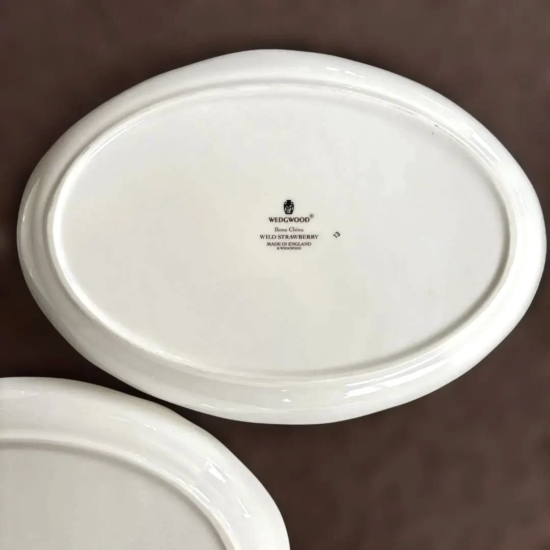 【未使用】黒壺  オーバル皿 ワイルドストロベリー　23.5cm