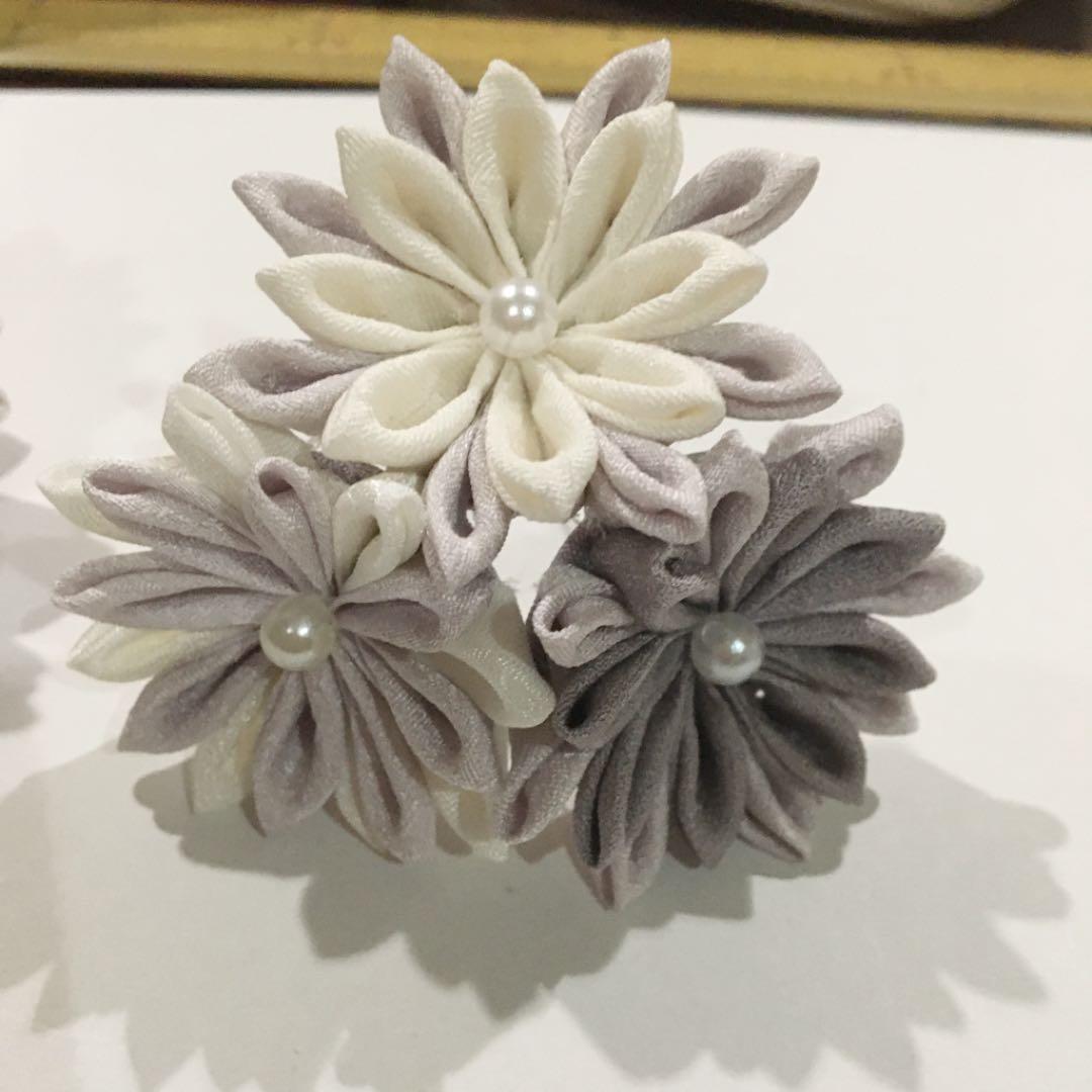 売約済み　つまみ細工の髪飾り