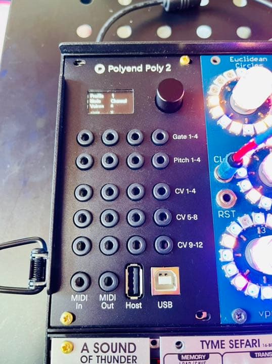 Polyend Poly 2 USB MIDI to CV/Gate コンバータ