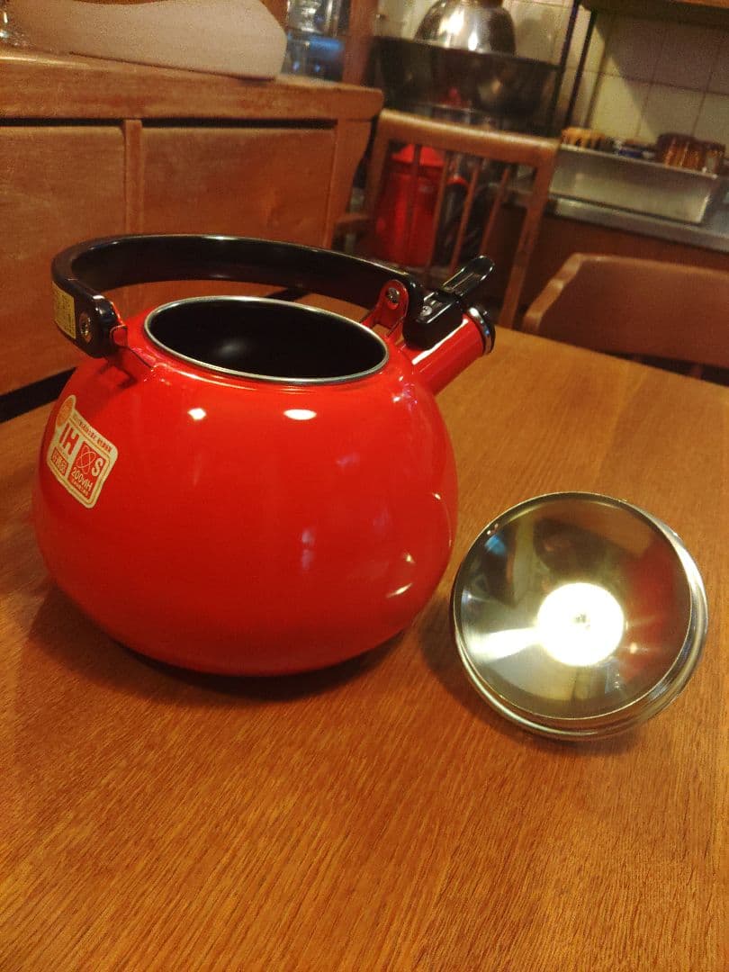未使用　ケトル　やかん　富士ホーロー　1.5L　琺瑯　レトロ　デッドストック