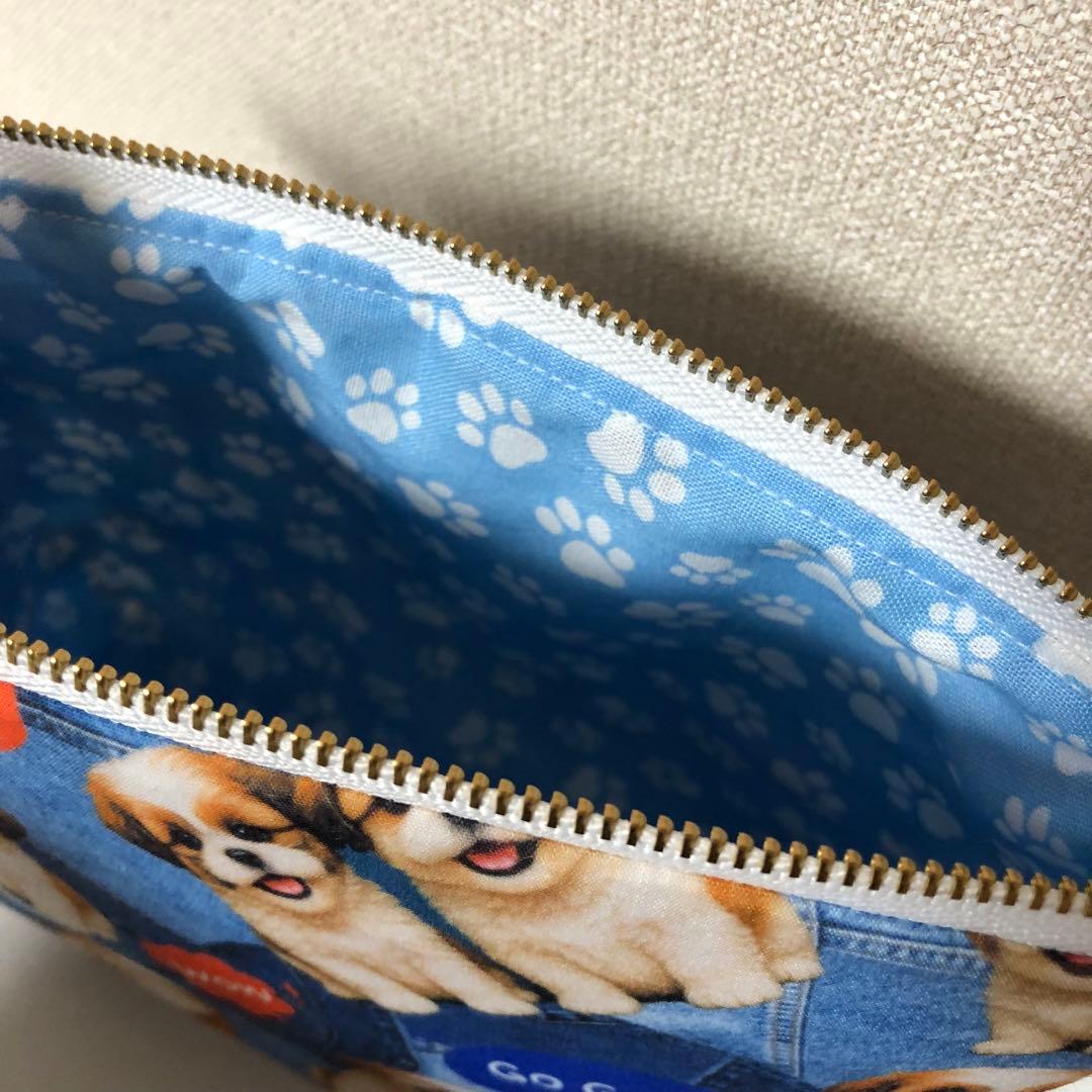 20cmポーチ　シーズー　マチあり