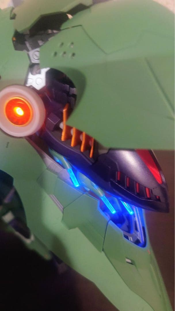 アクシズ社　オシリス・エリアル　ドミネーター　MGクシャトリヤ