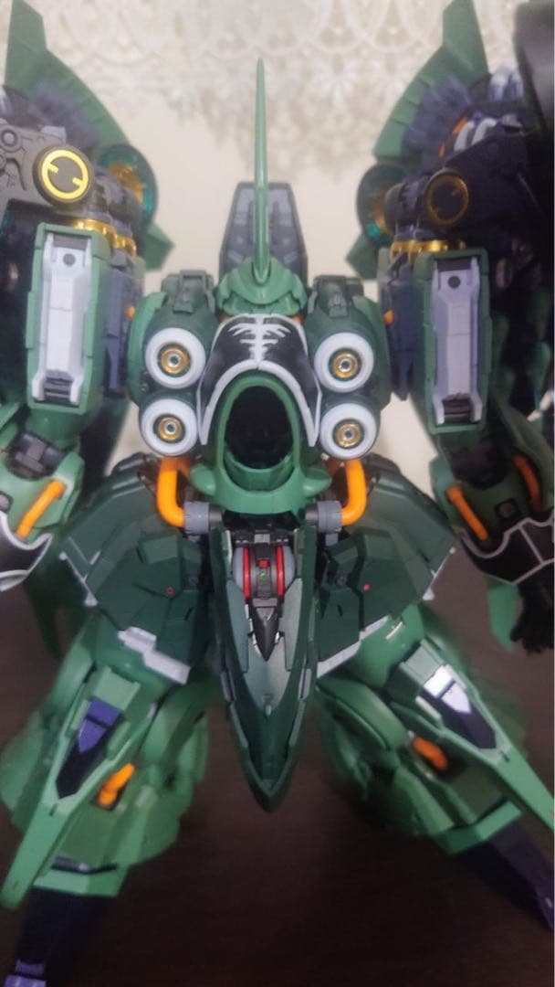 アクシズ社　オシリス・エリアル　ドミネーター　MGクシャトリヤ