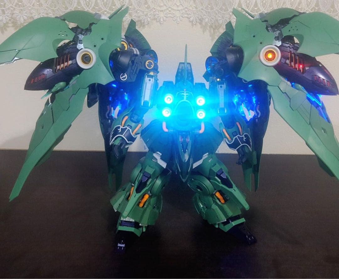 アクシズ社　オシリス・エリアル　ドミネーター　MGクシャトリヤ