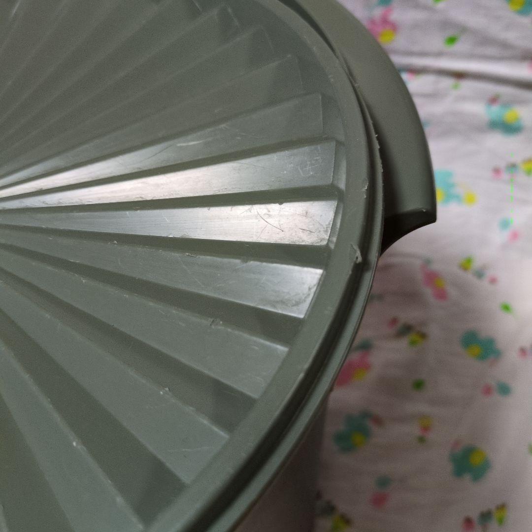 Tupperware　食品保存容器　米びつ