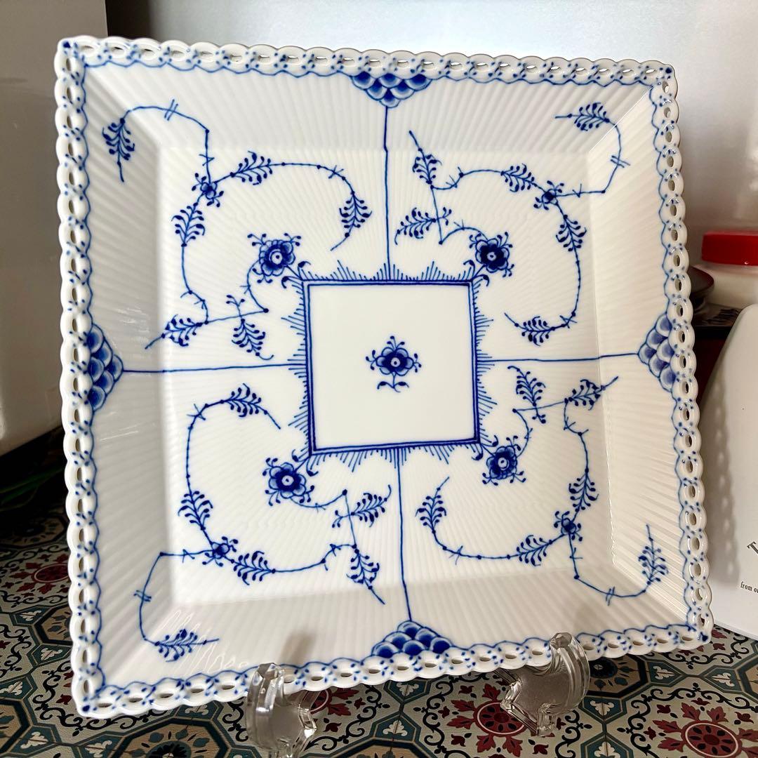 ロイヤルコペンハーゲン　ブルーフルーテッド フルレース プレート21cm