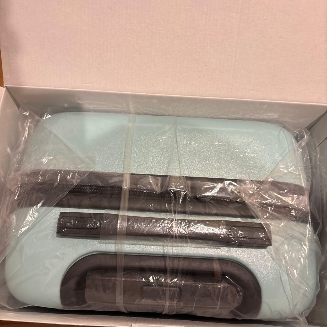 Mrs. GREEN APPLE キャリーケース ローソン当選品 - メルカリ