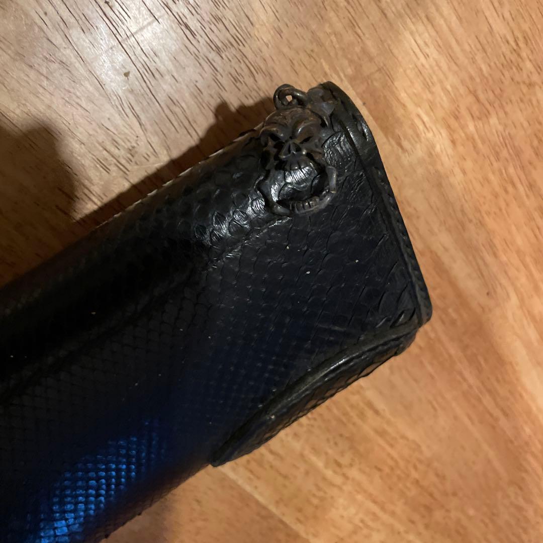 処分価格！！ヘビ皮 バイソン　ワンズワーカー　長財布