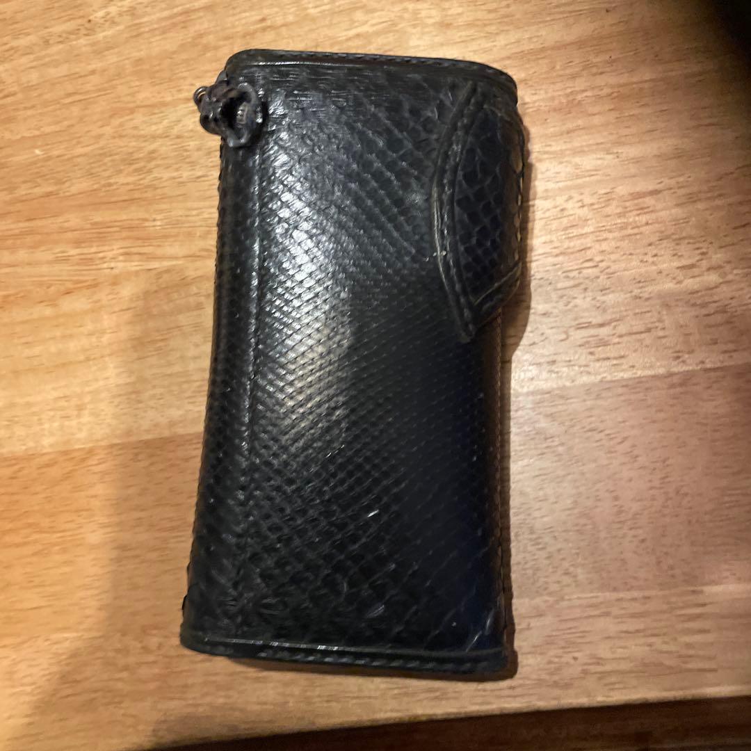 処分価格！！ヘビ皮 バイソン　ワンズワーカー　長財布