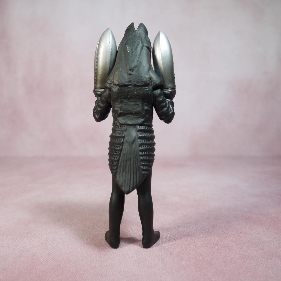 ウルトラ怪獣シリーズ バルタン星人2代目 2003 ソフビ - メルカリ