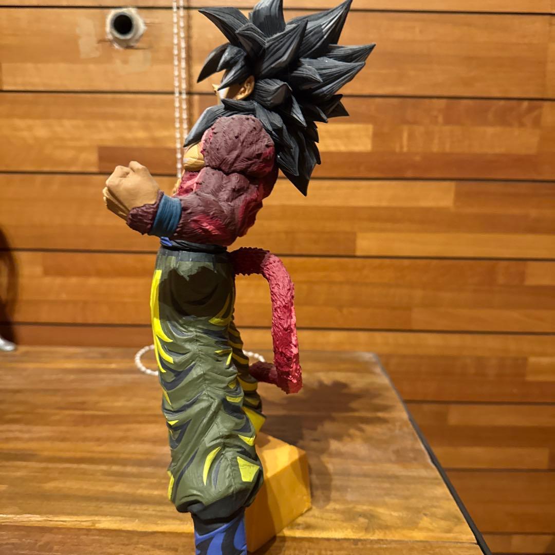 一番くじ　ドラゴンボールGT SMSP 超サイヤ人4孫悟空　D賞　二次元彩色