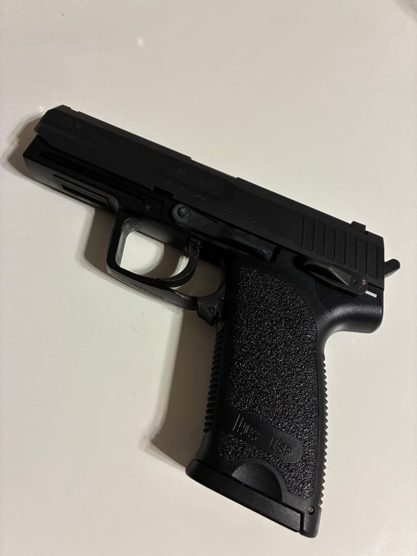 東京マルイH&K USP 18歳以上電動ハンドガン バッテリー付き