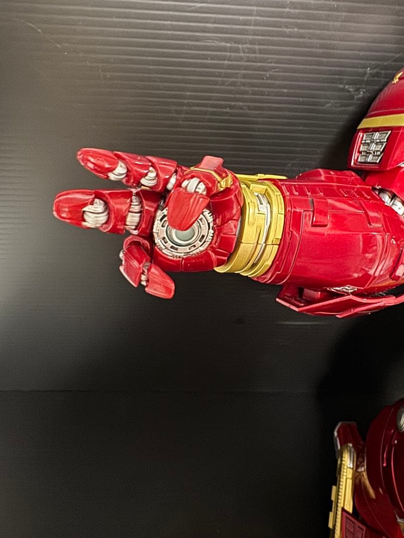 MAFEX No.020 ハルクバスターアベンジャーズ/エイジ・オブ・ウルトロン