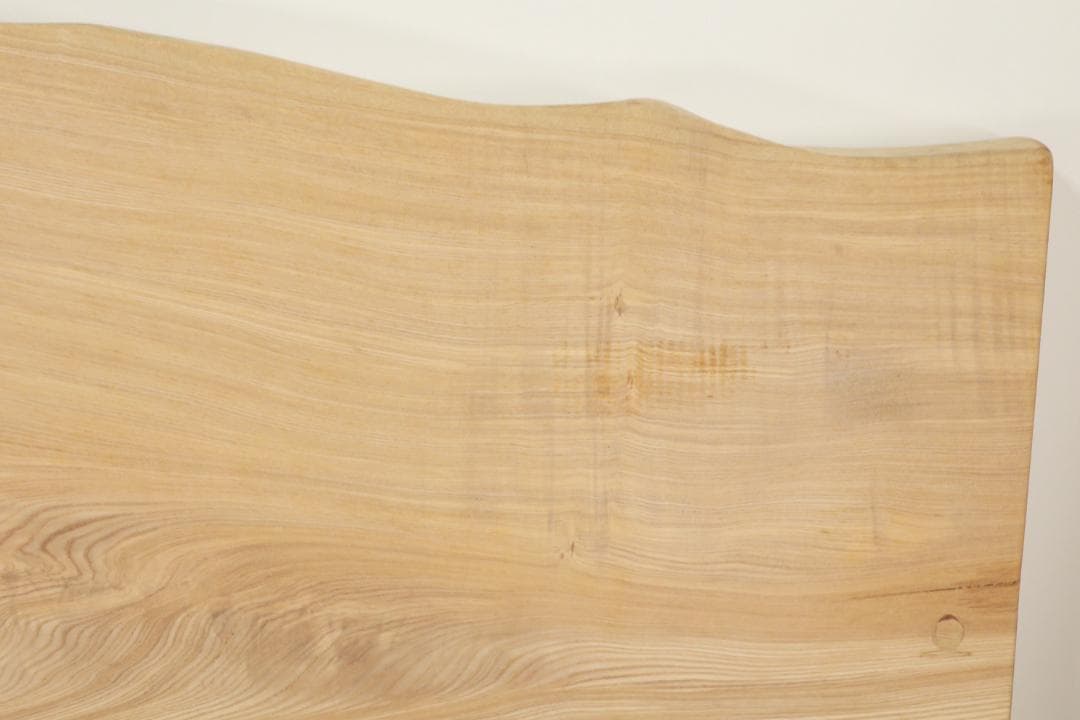 店頭展示品　１枚板　欅製　無垢材　和モダン　ローテーブル 天厚9㎝ BJ141