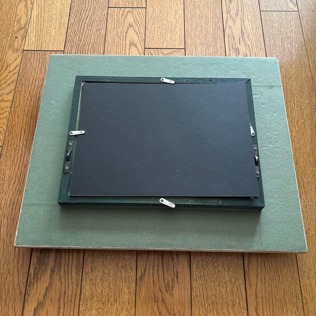 彫刻デザインの油彩と額縁 サム