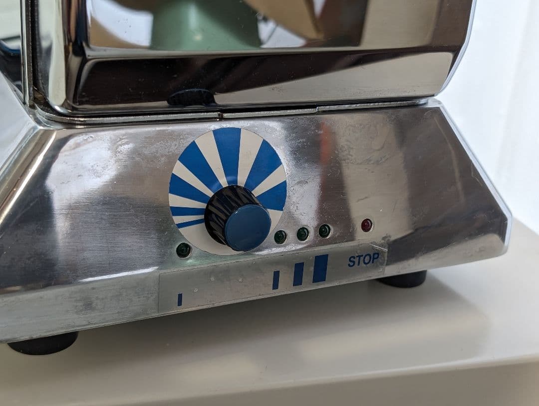 Imperia Restaurant 電動パスタマシン