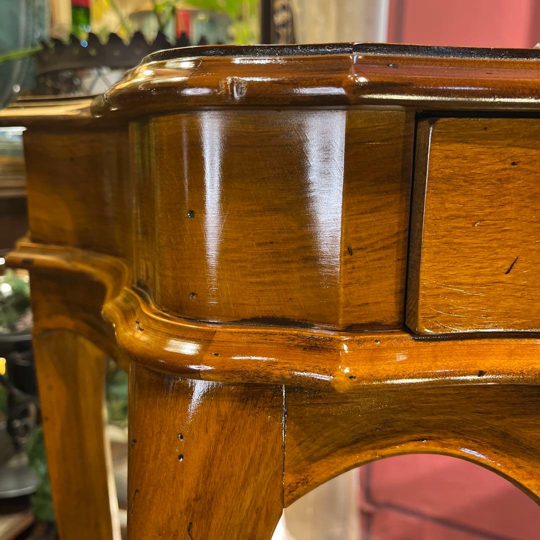 イタリアン　アンティーク　SELVA アクセントテーブル　ハイブランド