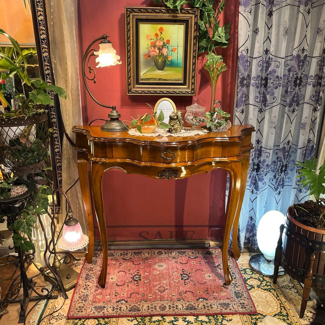 イタリアン　アンティーク　SELVA アクセントテーブル　ハイブランド