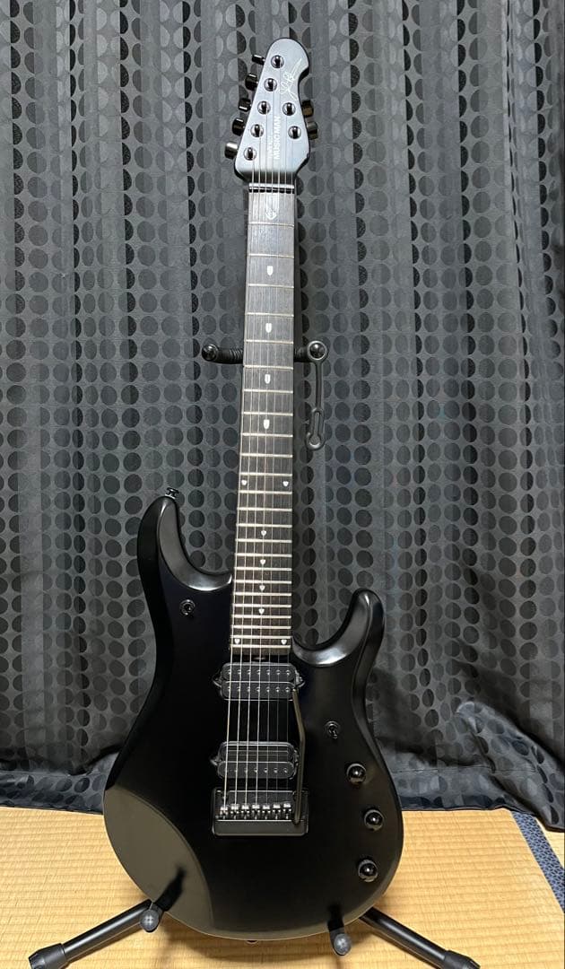 土日限定価格】Music Man/JP7 Stealth Black7弦ギター