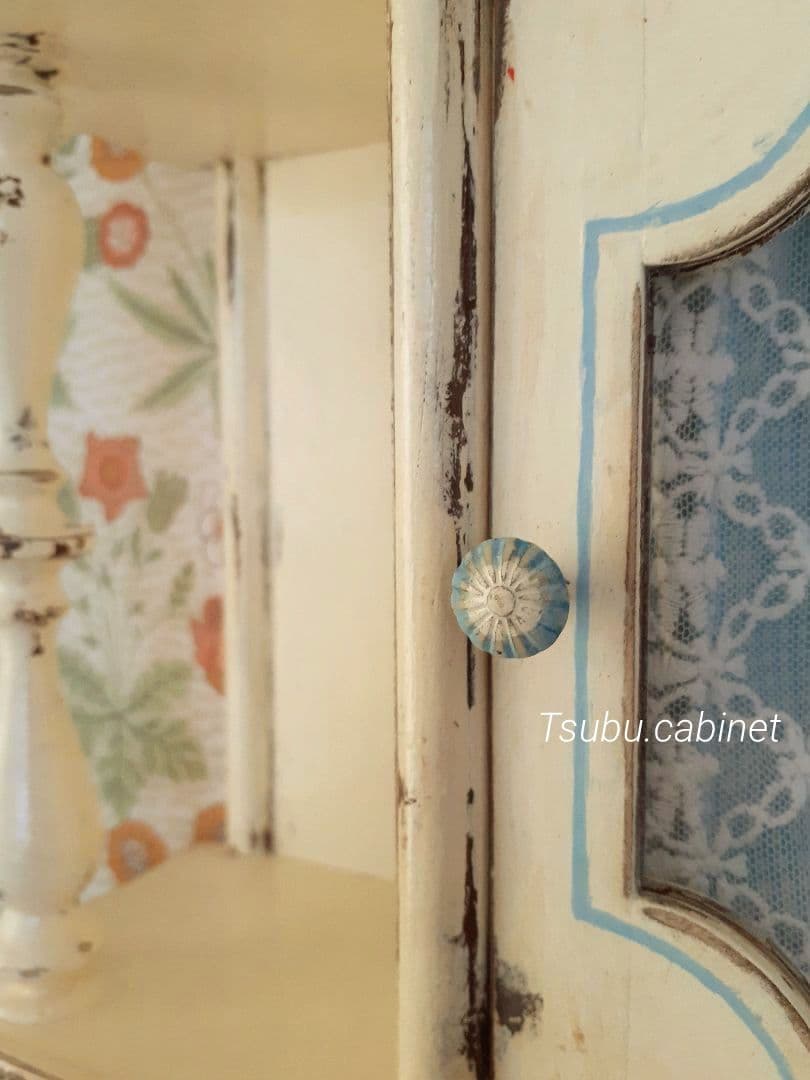 アンティーク・ヴィンテージ調　シャビー　ウォールシェルフ　キャビネット