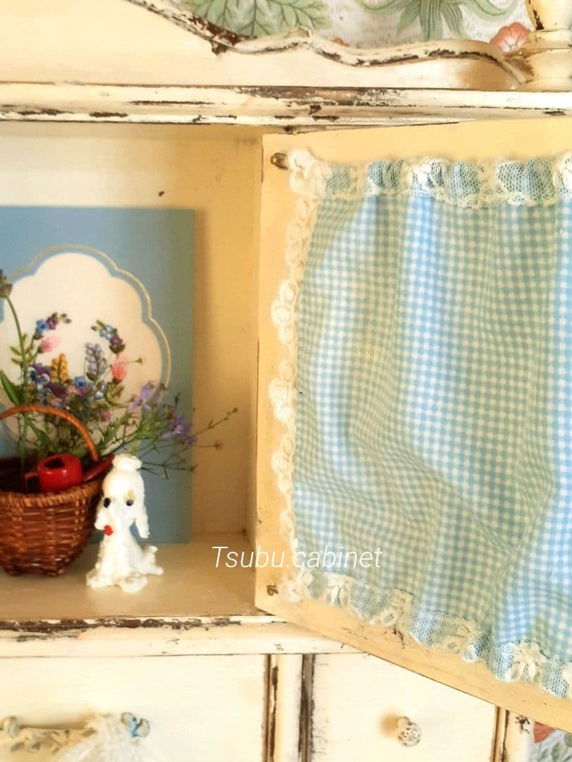 アンティーク・ヴィンテージ調　シャビー　ウォールシェルフ　キャビネット