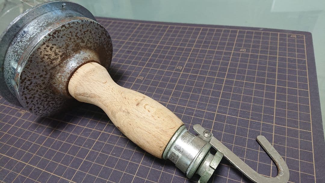 インダストリアル　ビンテージ　ランプ