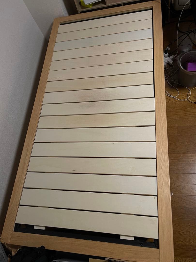 東京世田谷区【引き取り限定】MUJIベッドフレーム　シングル