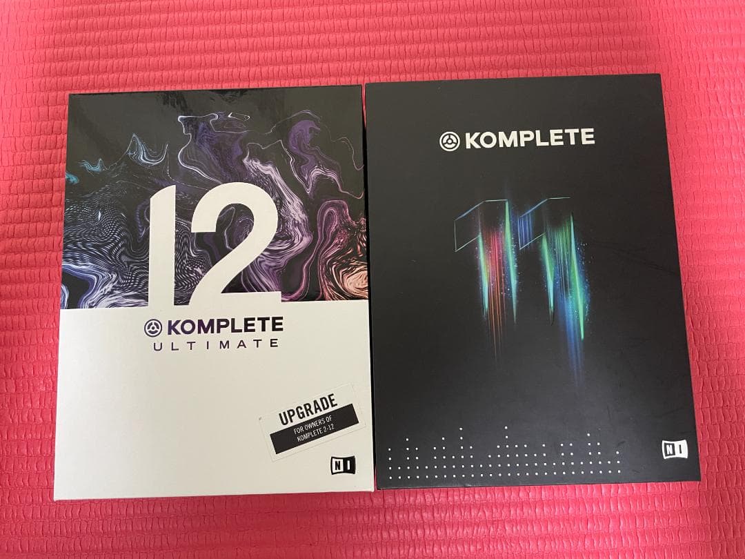 KOMPLETE KONTROL S61と12 ULTIMATEのセット