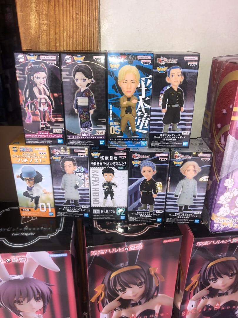 バニー　ハルヒ　シャルティア　まりん　呪術　ナナチ　怪獣8号　フィギュア　63個