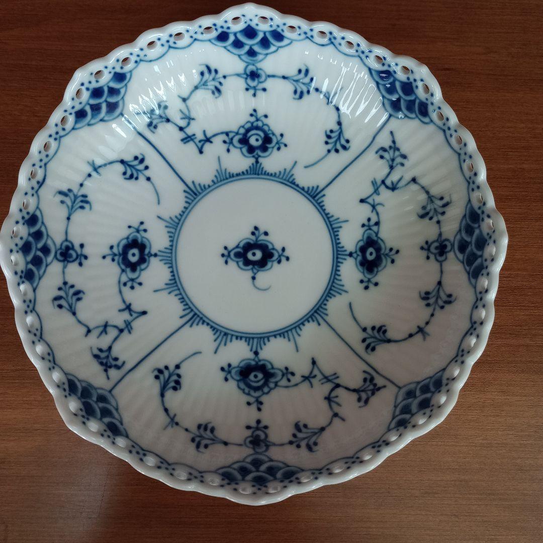 ロイヤルコペンハーゲン ブルーフルーテッド フルレース ケーキディッシュ脚付