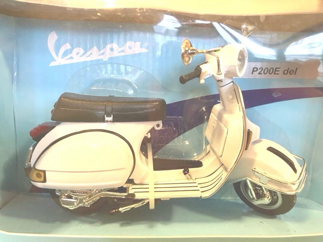 松田優作 探偵物語モデル Vespa P200E ダイキャストモデル 1:12 - メルカリ