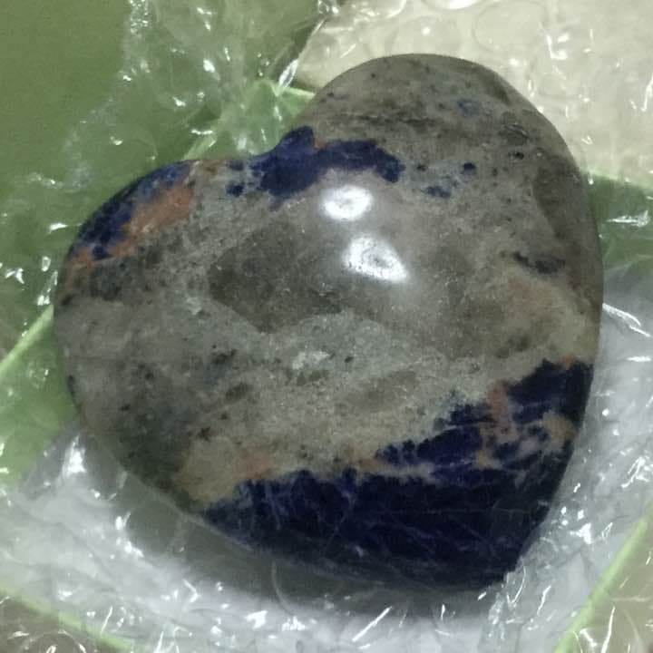 特価❗️希少天然ソーダライト大きなハート／管理番号T757-1232