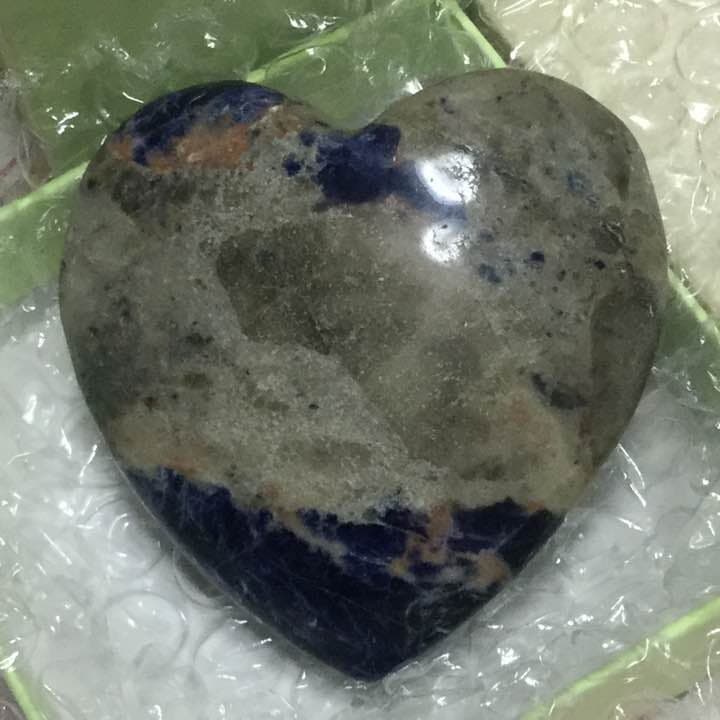 特価❗️希少天然ソーダライト大きなハート／管理番号T757-1232