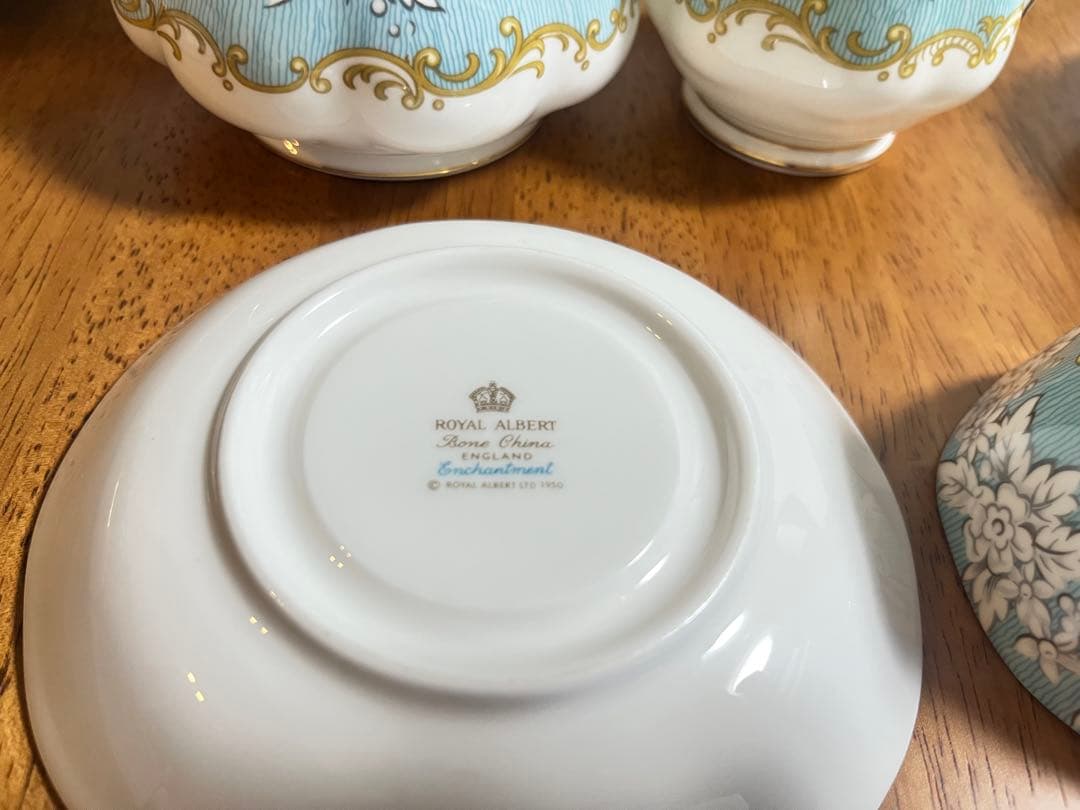 【ロイヤルアルバート】エンチャントメントシリーズ