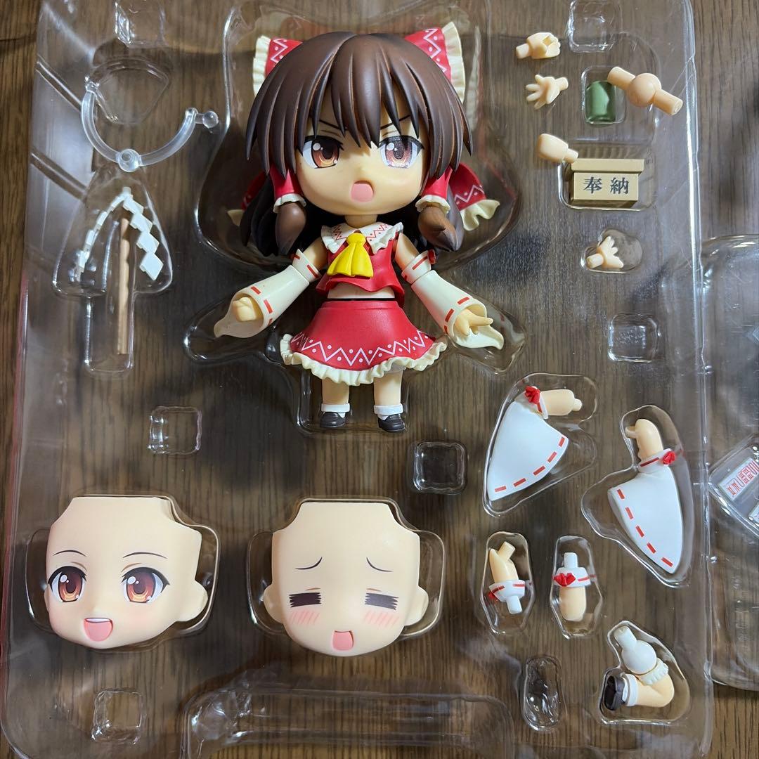 ねんどろいど 八雲紫 & 博麗霊夢 2.0 セット【中古・日焼け・お札欠品】