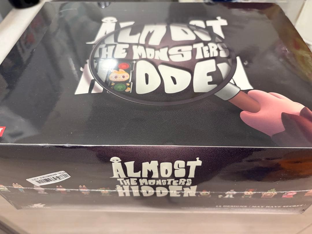 POP MART THE MONSTERS( ラブブ)ALMOST HIDDEN