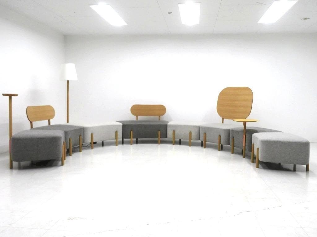 展示品　カリモク　ドラドラ　北欧　オーク材　ソファ　オットマン　スツール