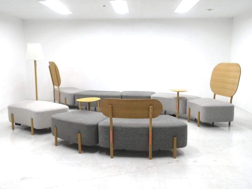 展示品　カリモク　ドラドラ　北欧　オーク材　ソファ　オットマン　スツール