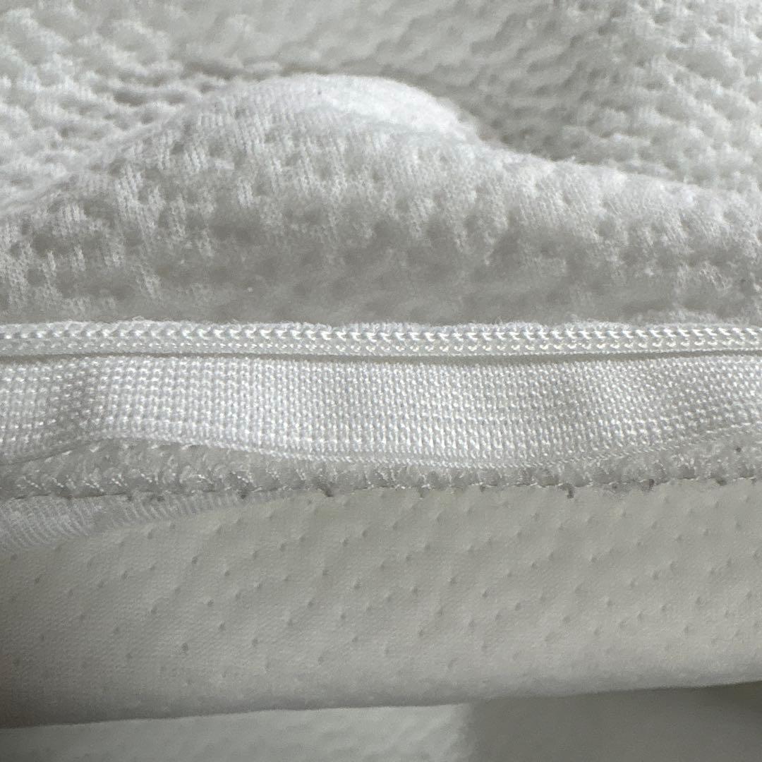 ヒツジのいらない枕【至極】カバー付　丸洗いOK 箱なし