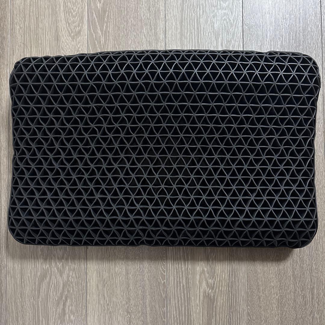 ヒツジのいらない枕【至極】カバー付　丸洗いOK 箱なし