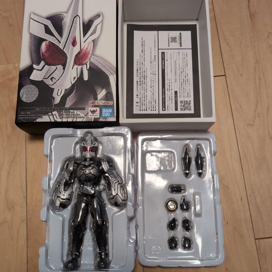 S.H.figuarts　(真骨彫製法)　仮面ライダーオーズ　サゴーゾコンボ