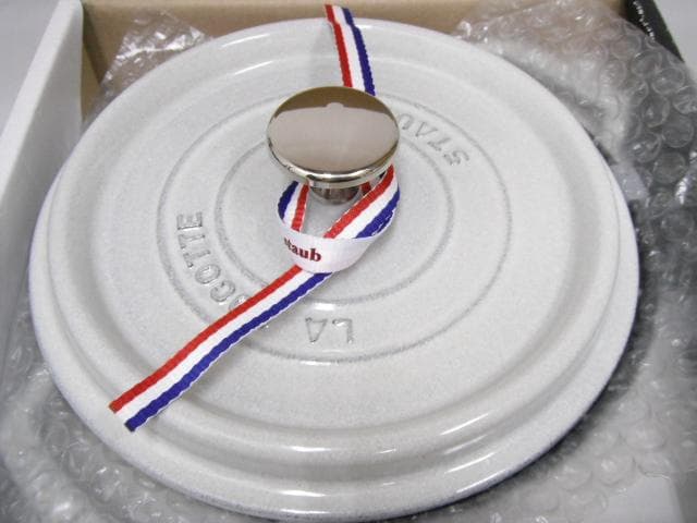 261/ストウブ ピコ・ココット ラウンド カンパーニュ 18cm 1.7L